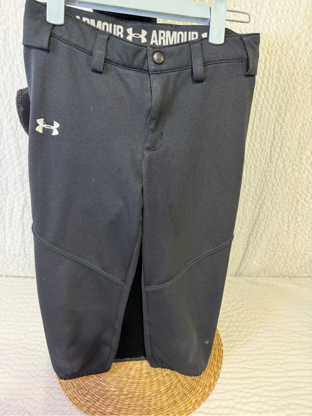 Under Armour Men’s Black Athletic Baseball Shorts xs